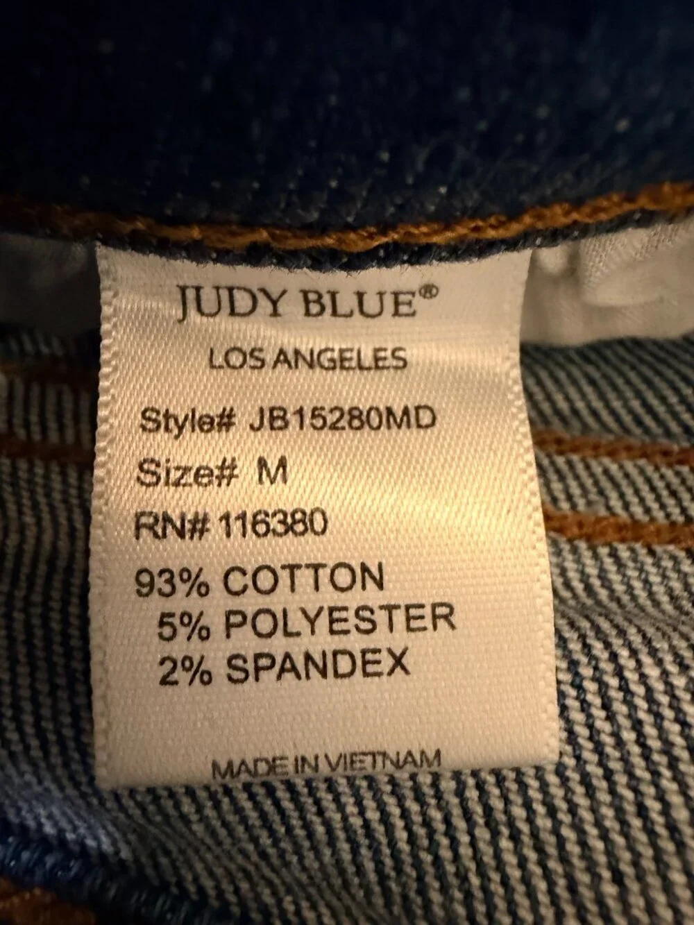Judy Blue Distressed Raw Hem Bermuda Shorts M JB15280